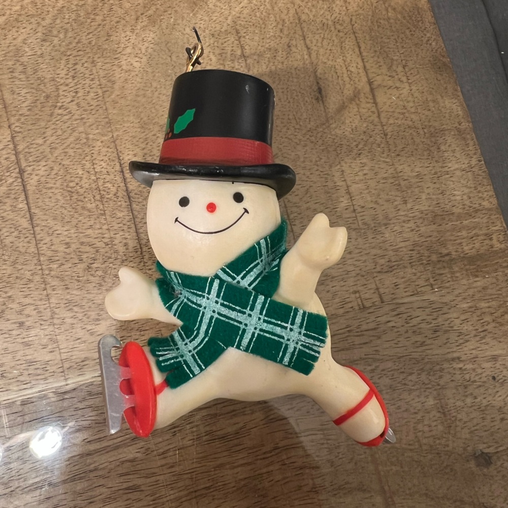 Vintage 1979 Collectible Hallmark Keepsake Ornament The Skating Snowman